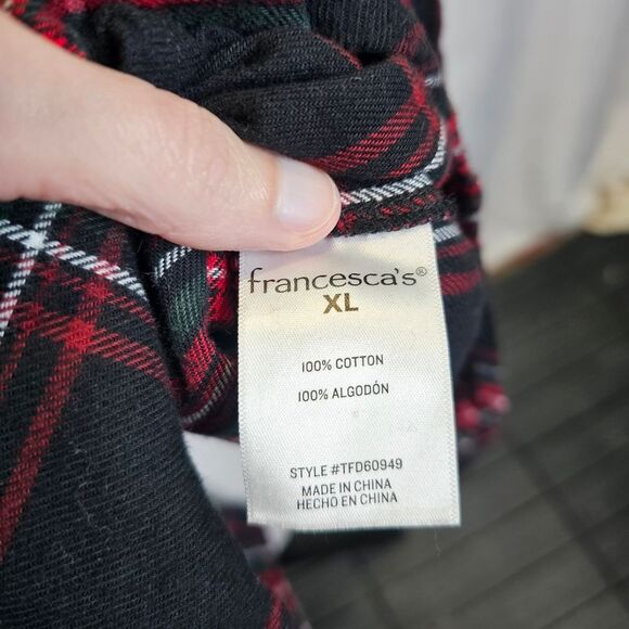 Francesca's Dianna Christmas Plaid Button Down Top Size XL - Picture 6 of 12